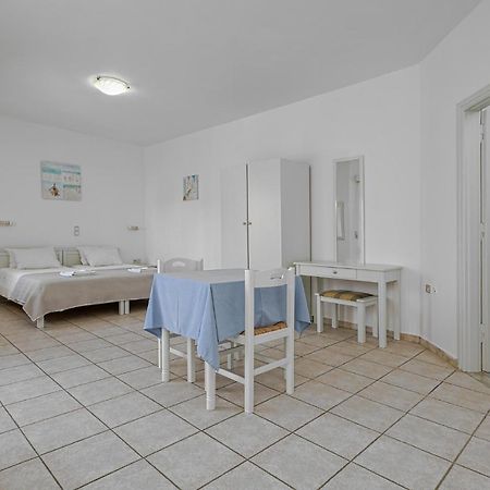 Marias Studios And Apartments Platanés Екстериор снимка