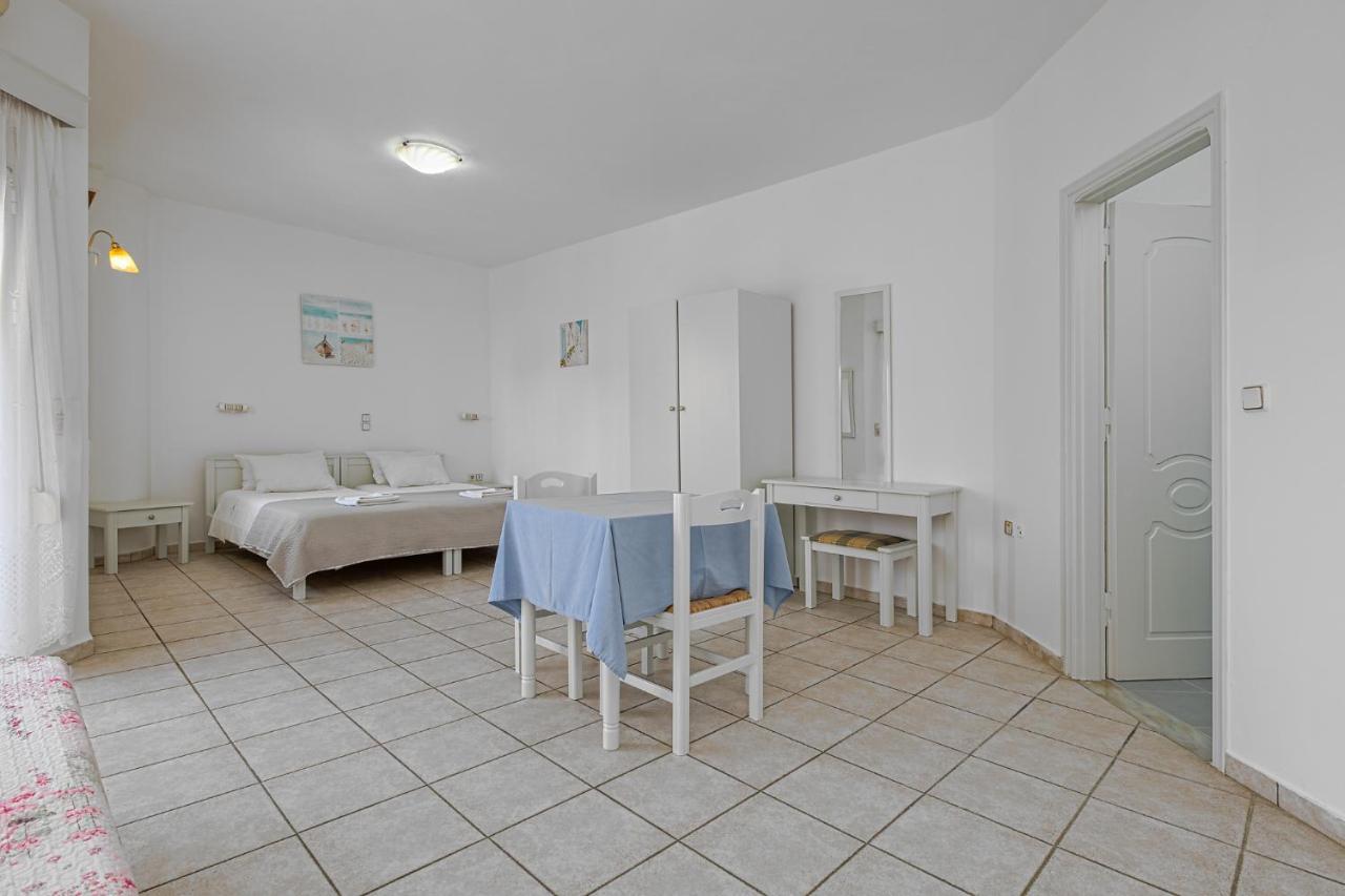 Marias Studios And Apartments Platanés Екстериор снимка